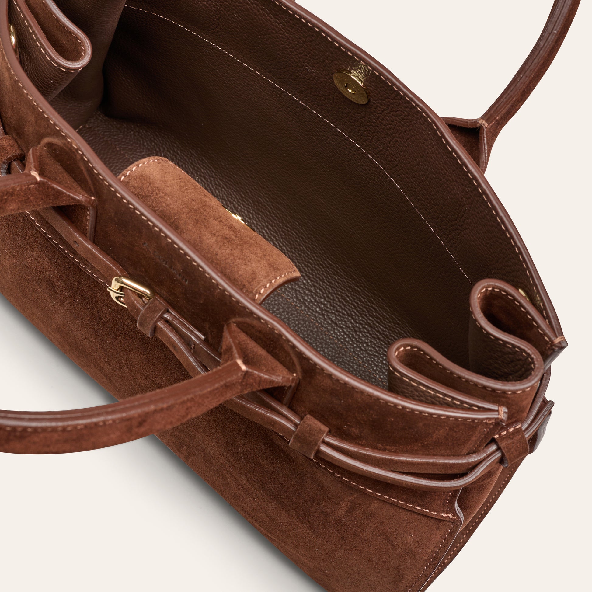 Brera Grande - Chocolate suede