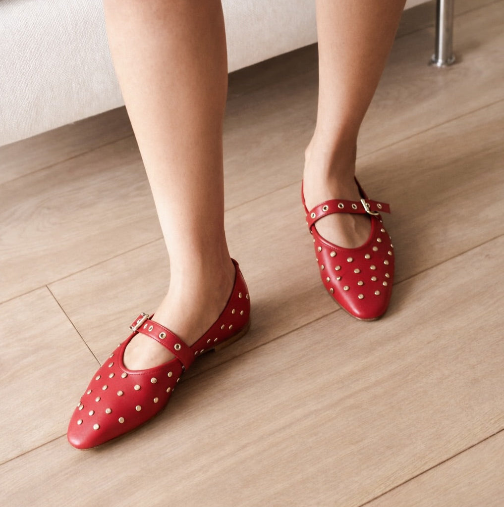 Como Buckle - Hibiscus Studs
