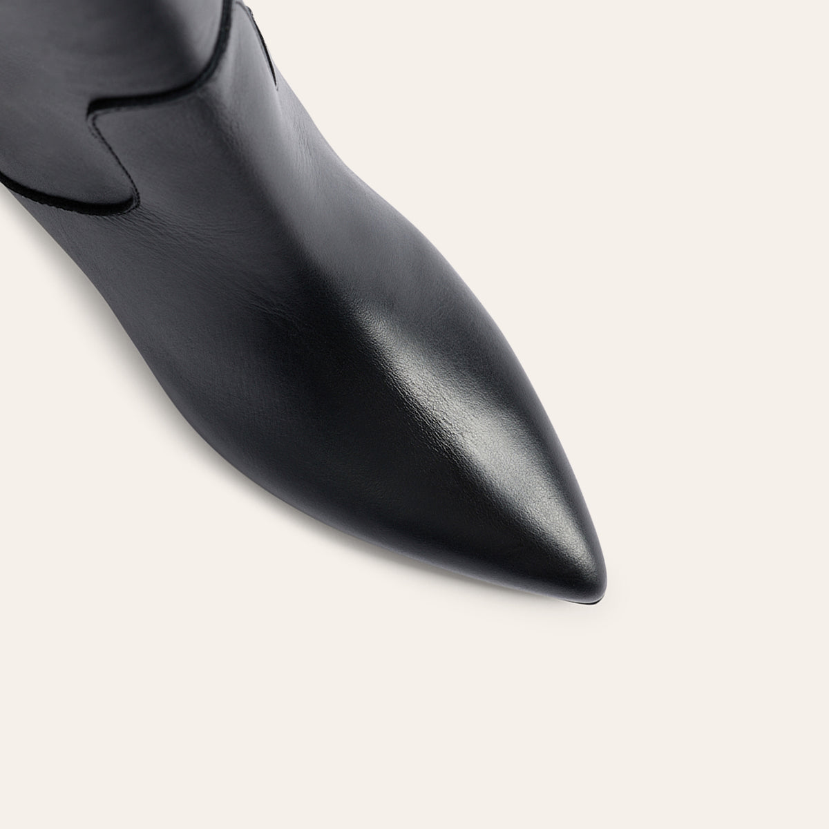 Alassio - Black Leather