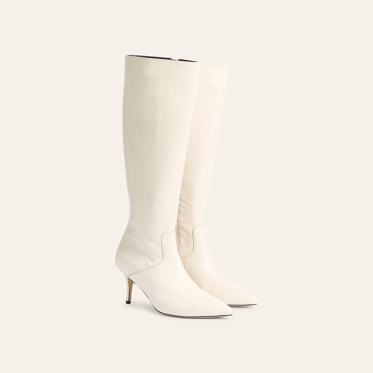 Alassio - Latte Leather