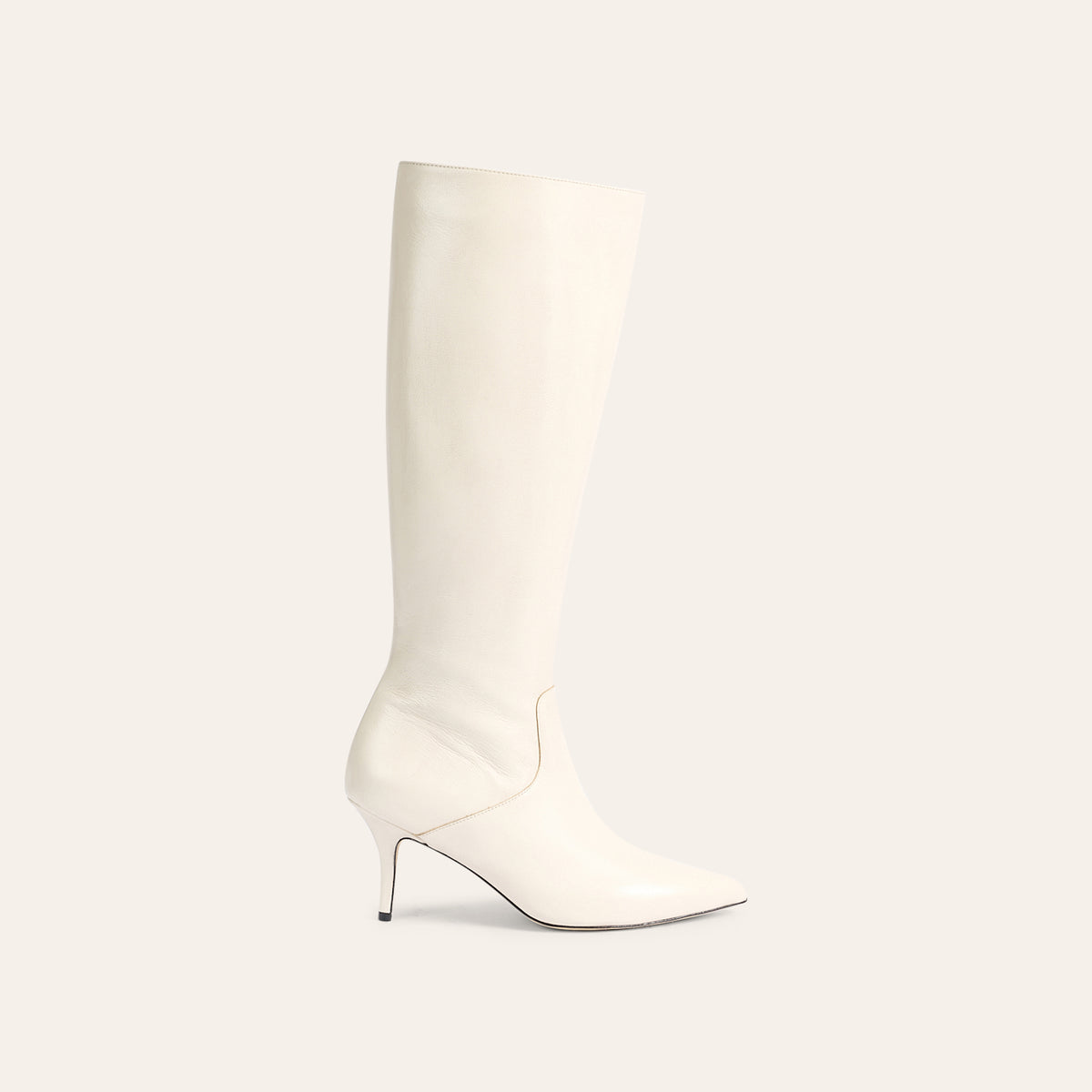 Alassio - Latte Leather