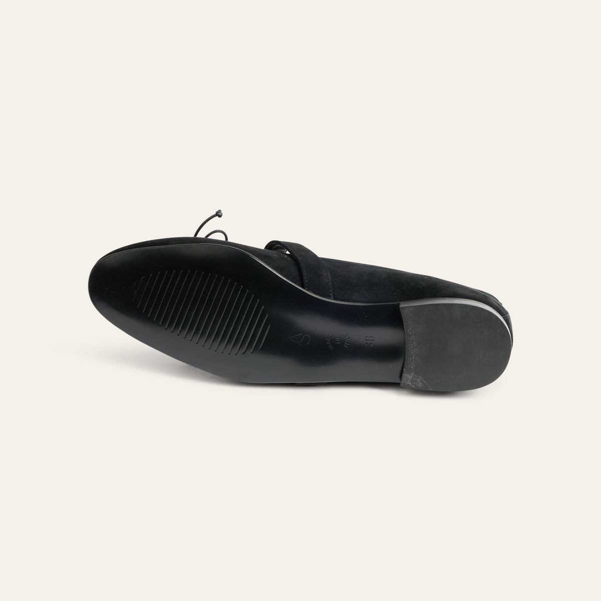 Como Buckle - Black Suede