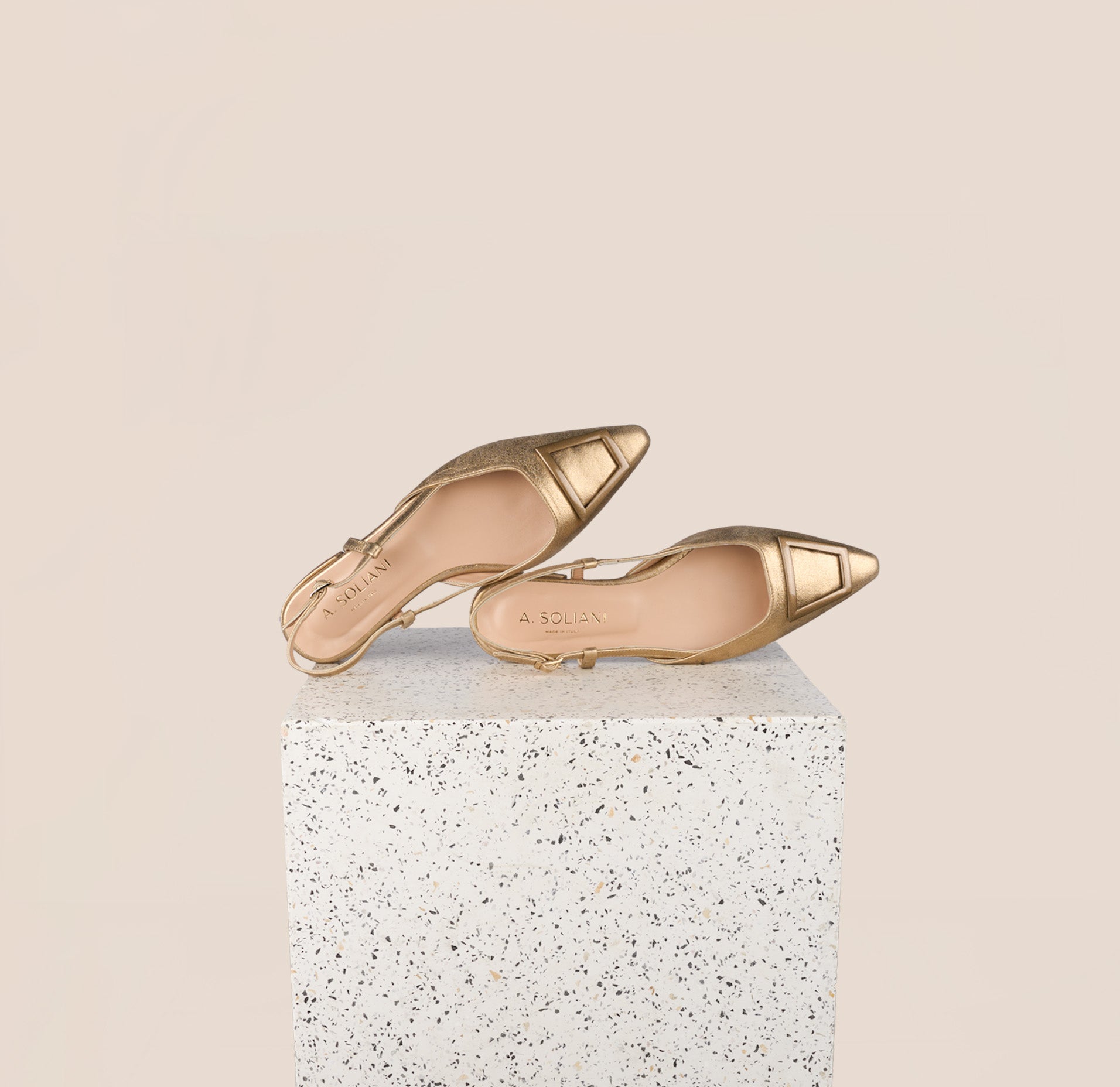 Biella - Gold Foil