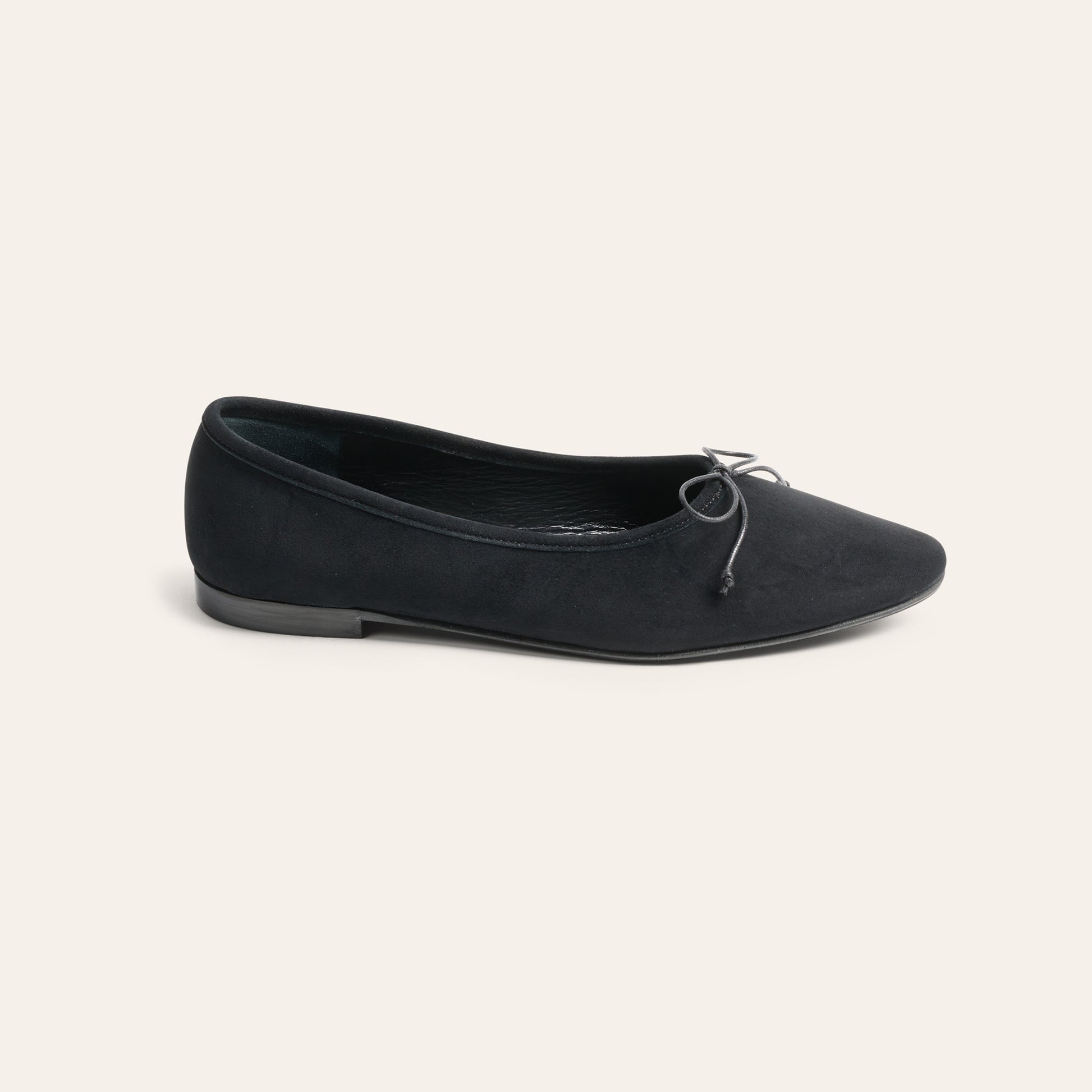 Como - Black Suede
