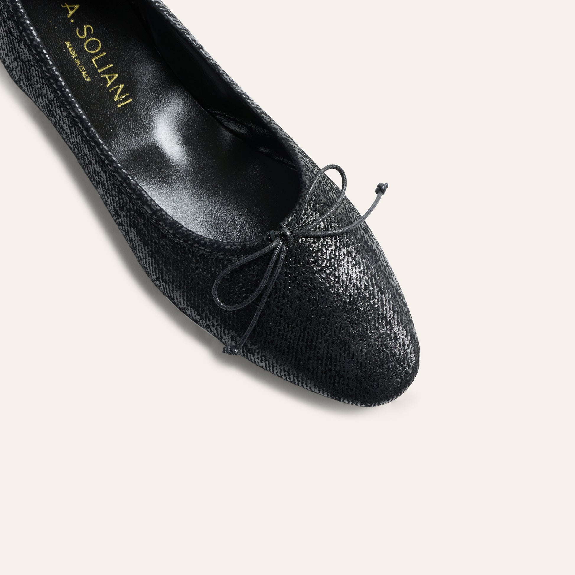 Como - Black Twill