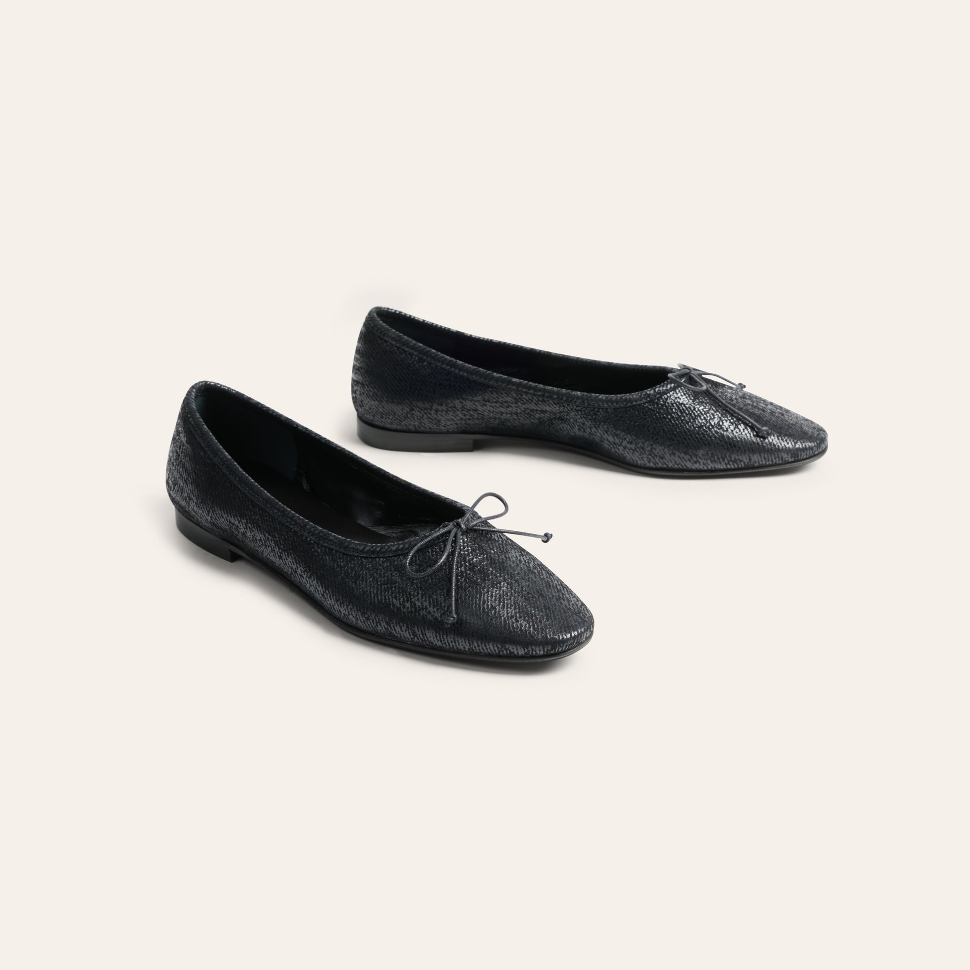 Como - Black Twill