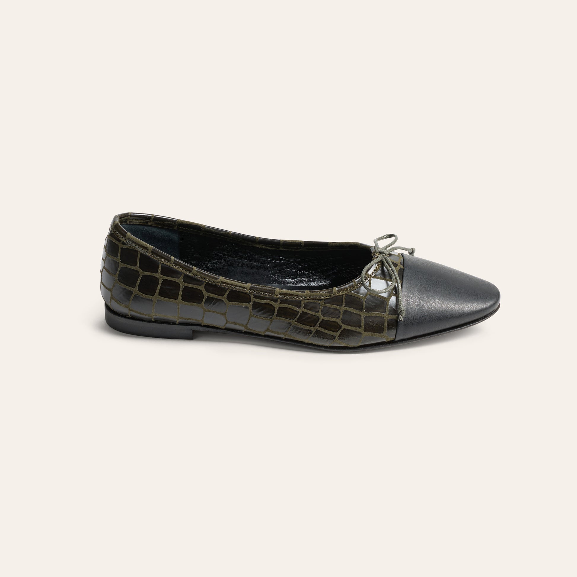 Como - Olive Croc/Black