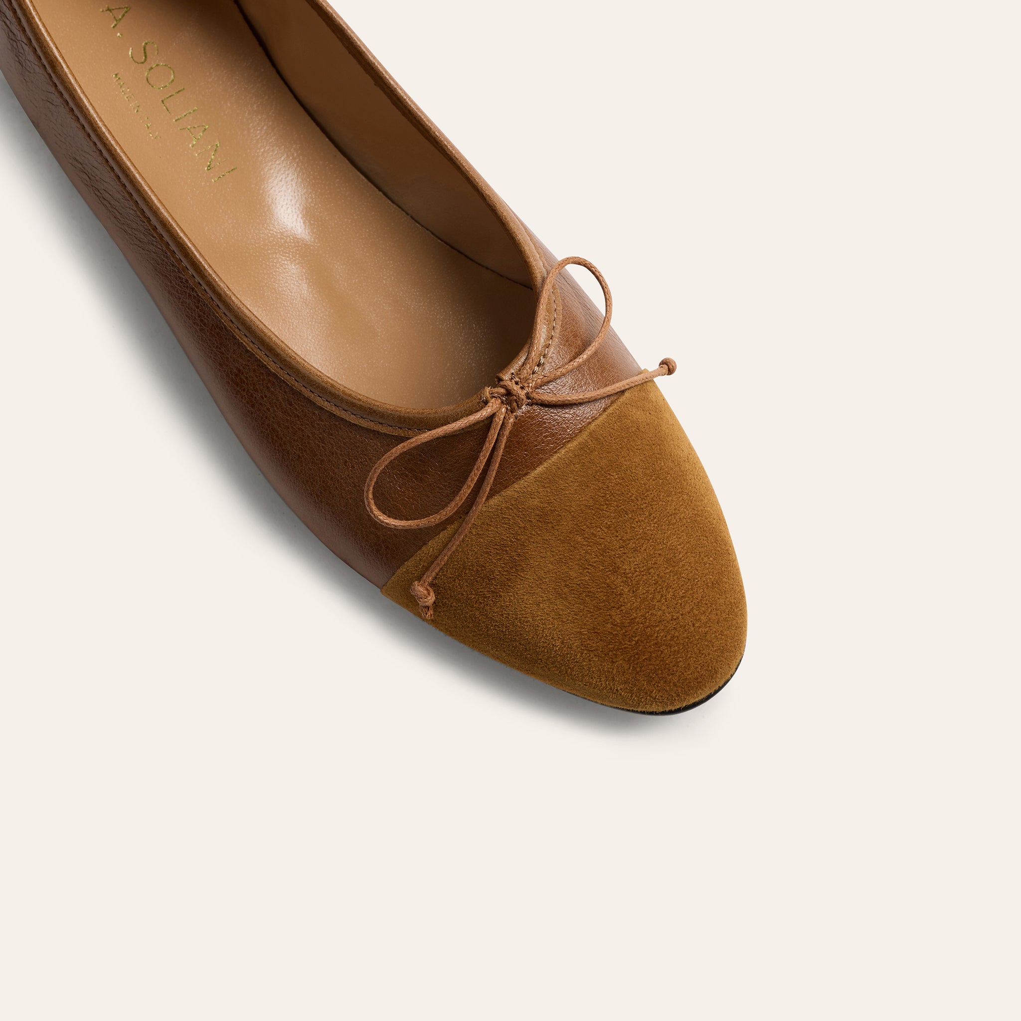 Como - Bronze Mist / Bronze Suede