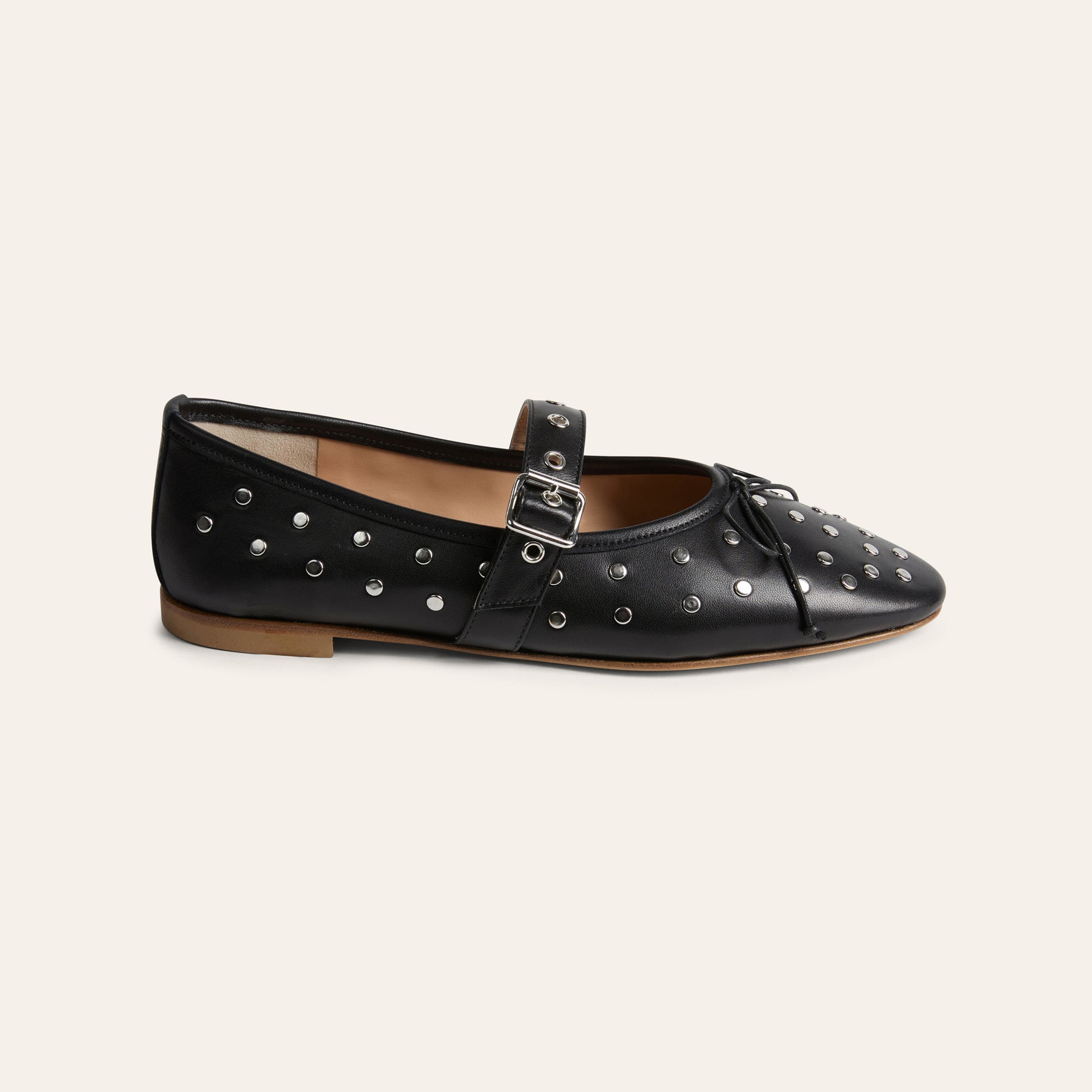 Como Buckle - Black Studs