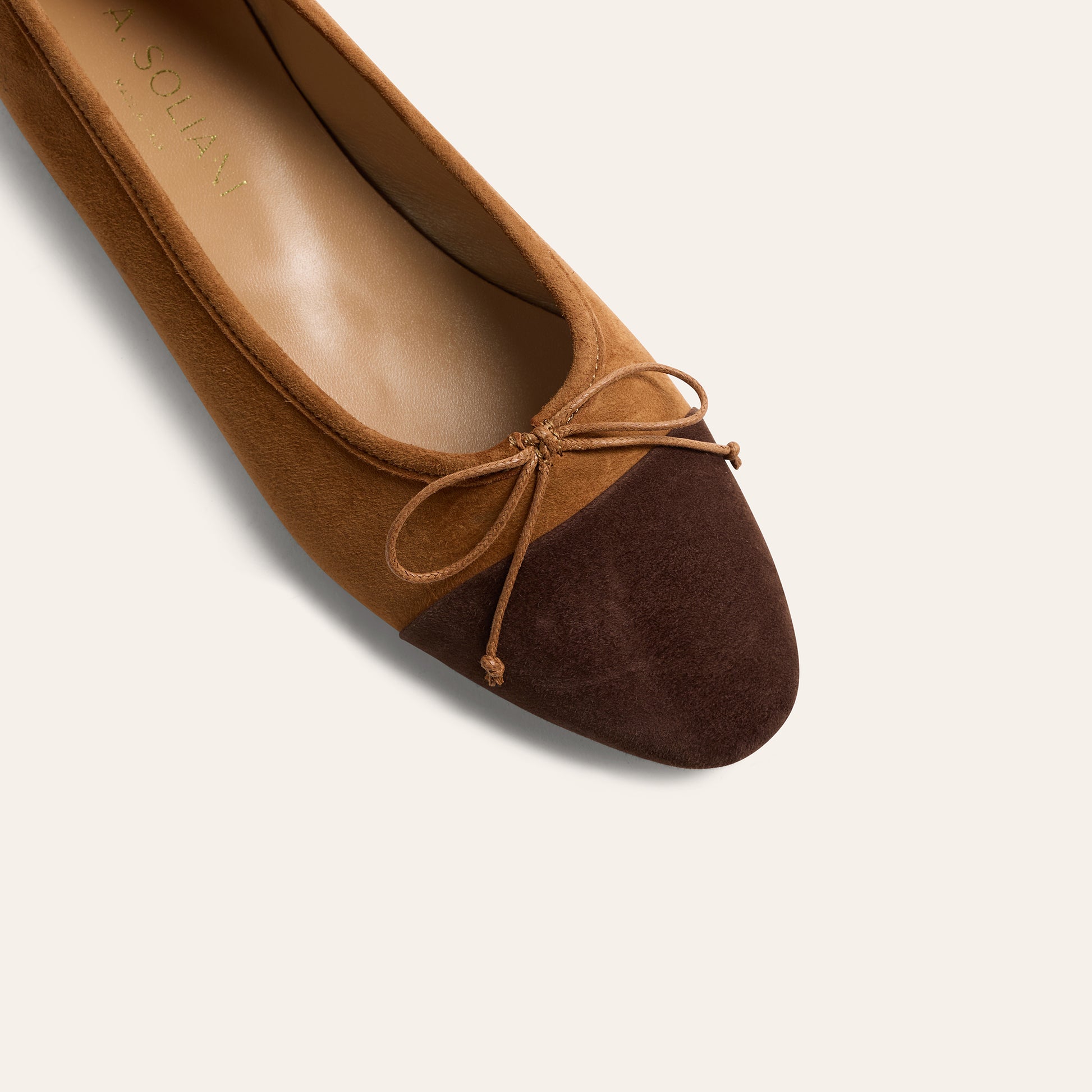 Como - Amaretto Suede / Chocolate
