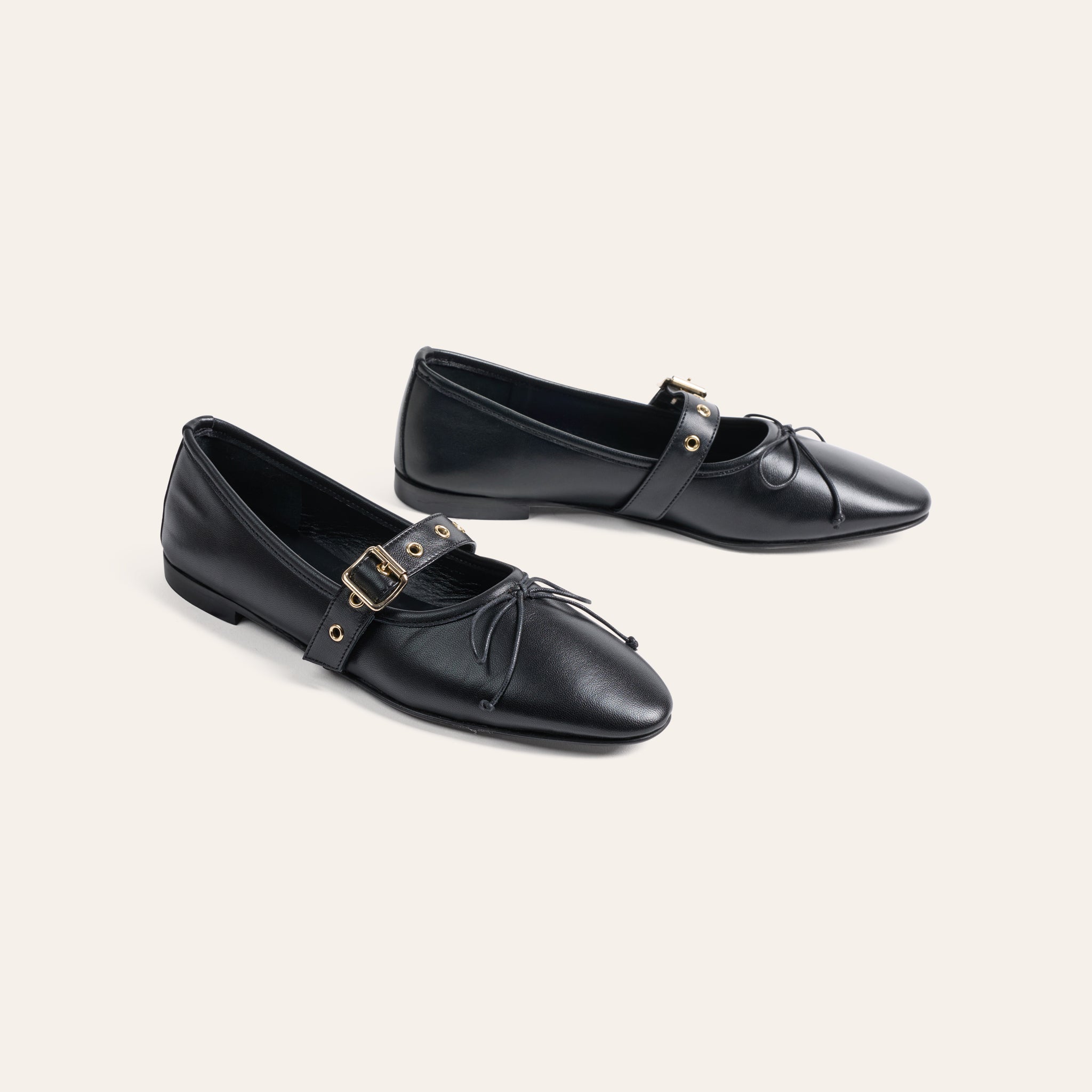 Como Buckle - Black Leather