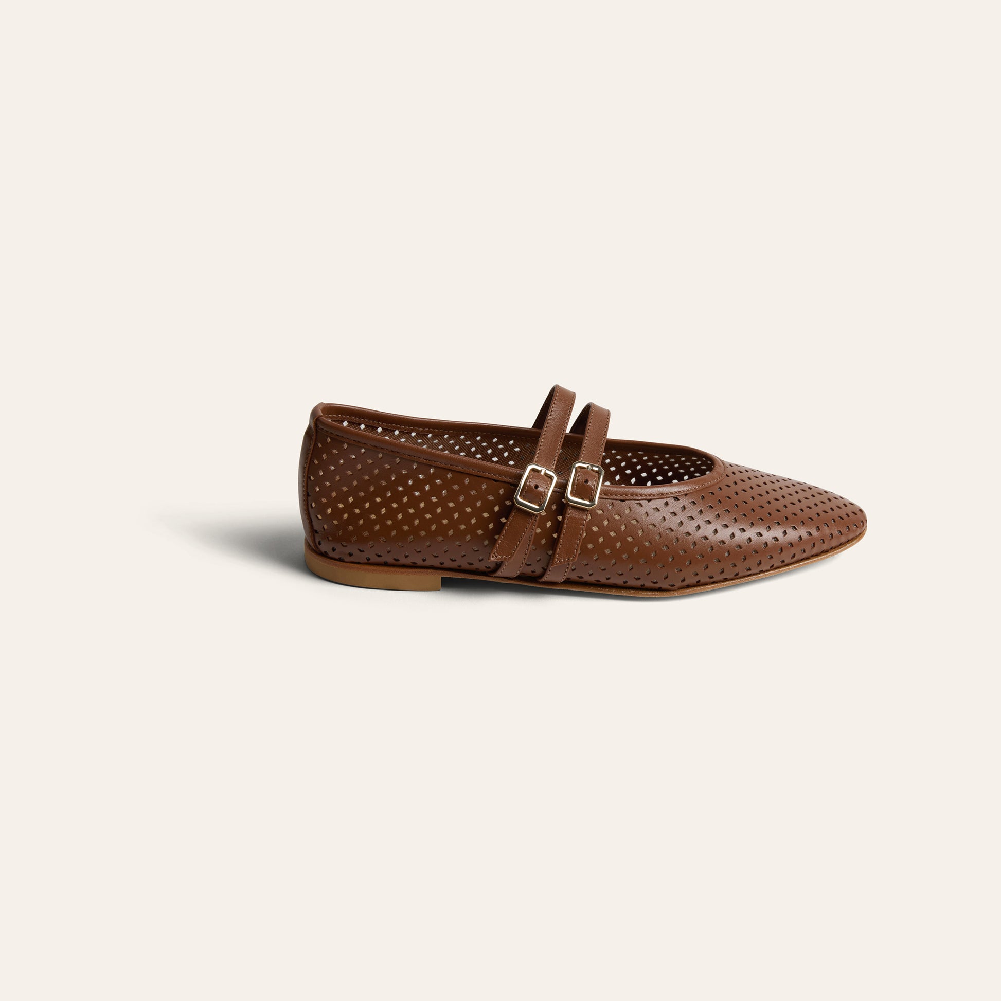 Cori 2 Buckle - Perforated Cognac