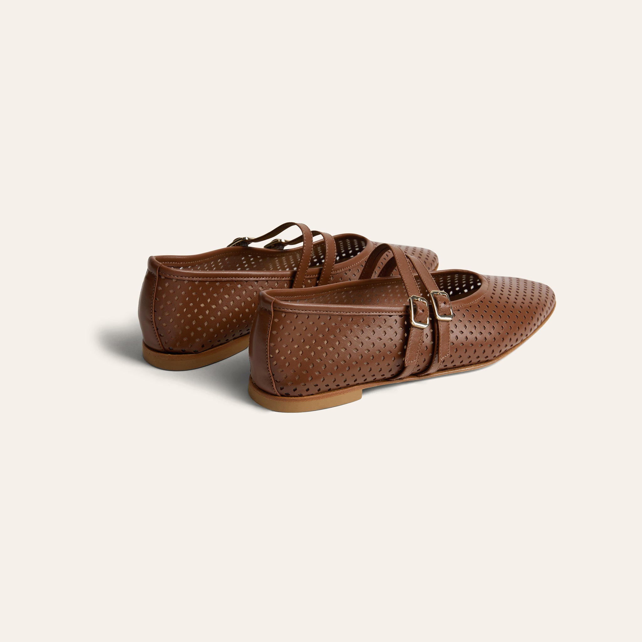 Cori 2 Buckle - Perforated Cognac