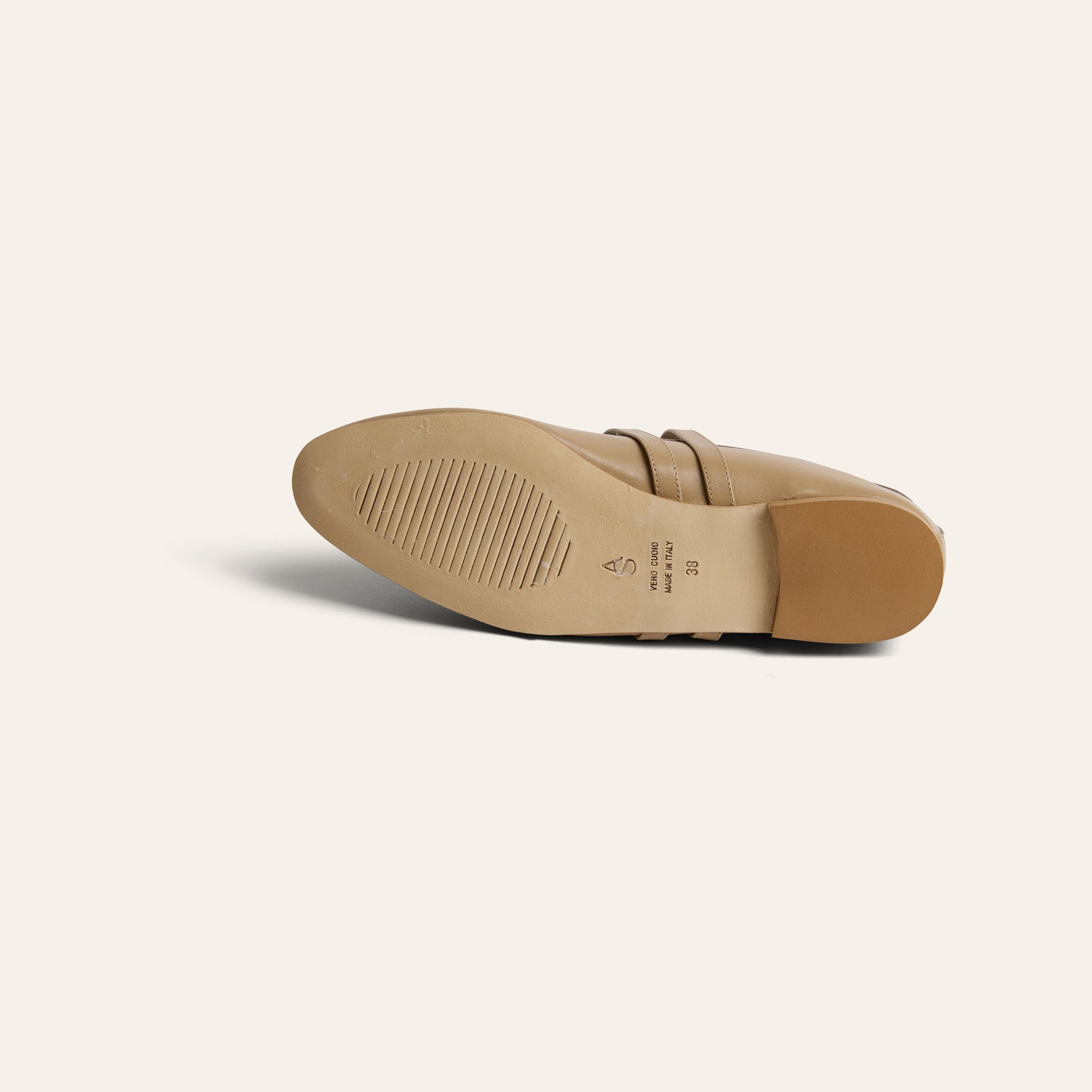 Cori 2 Buckle - Light Taupe