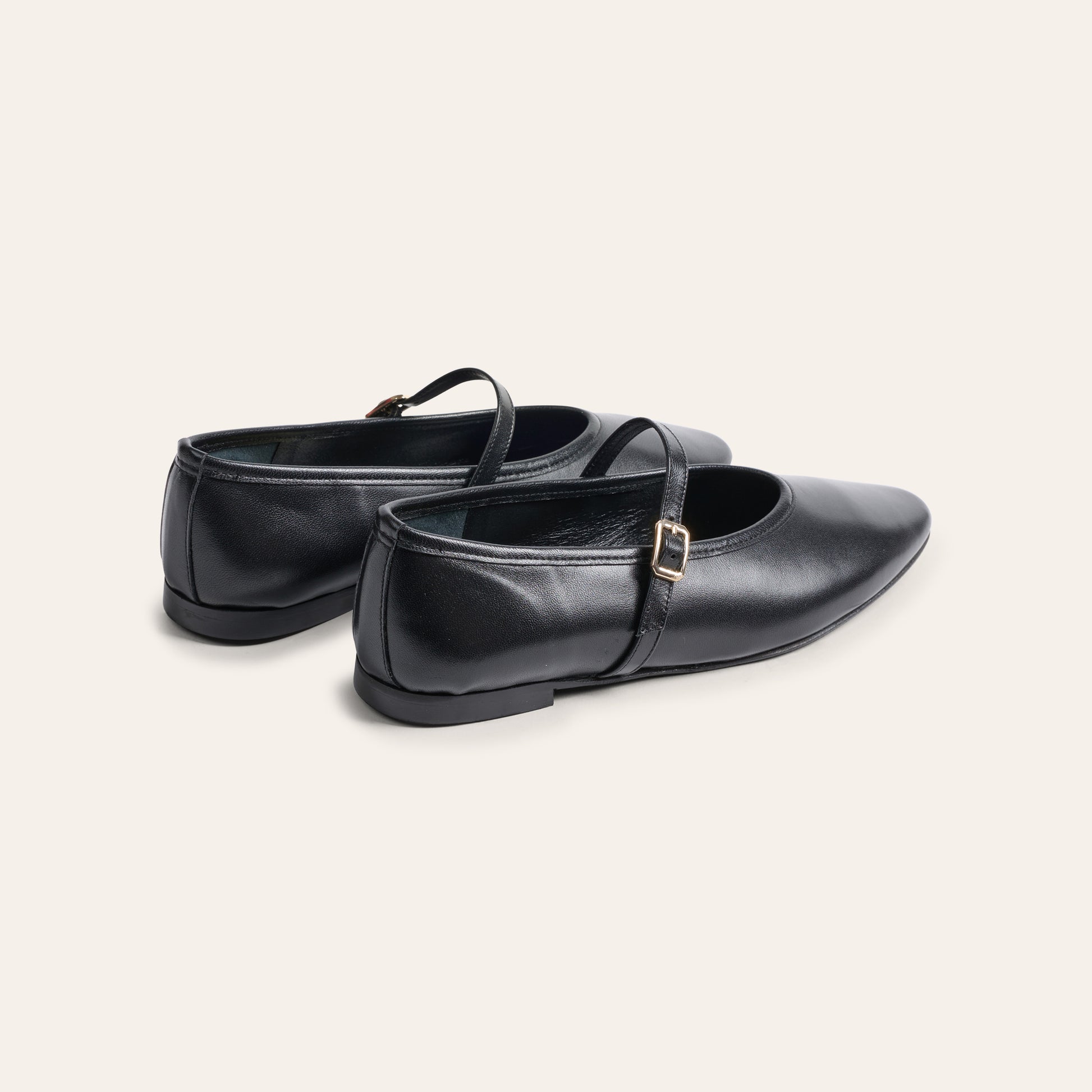 Cori - Black Leather