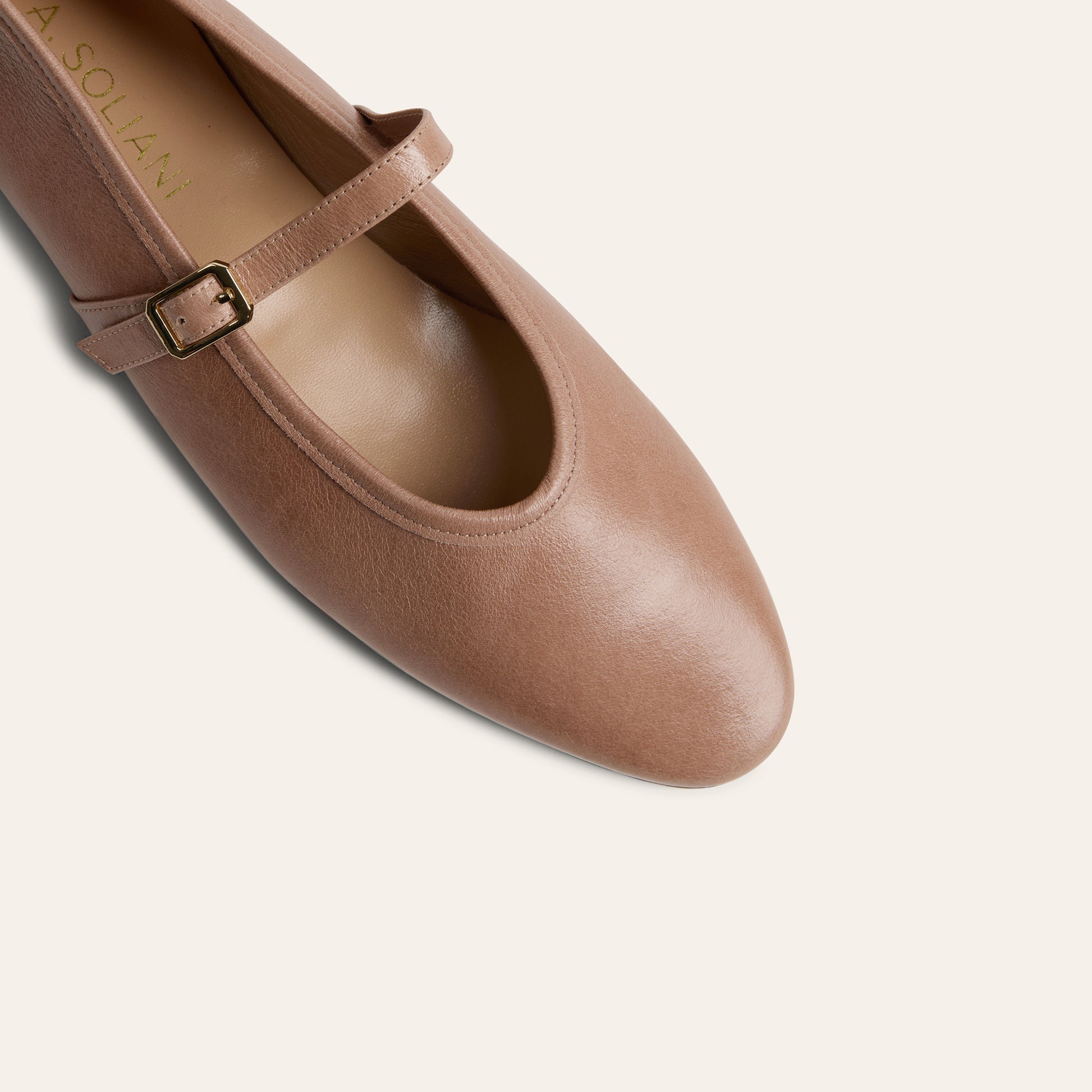 Cori - Rosewind Mist