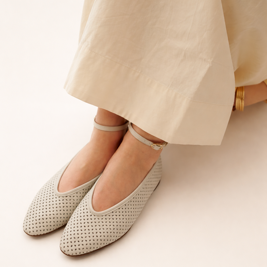 Sona - Perforated Ivory