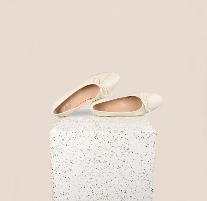 Como Cassette ivory Flats