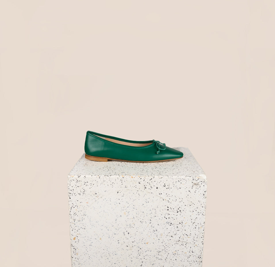 Emerald green fashion ballet flats