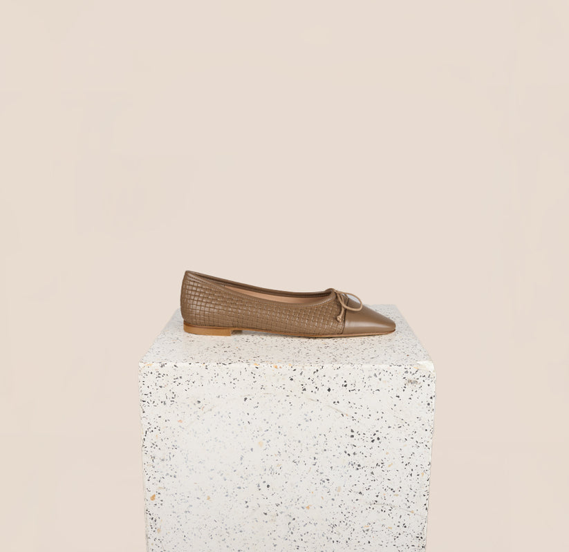 Syri Taupe Ballet Flat
