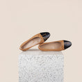 Load image into Gallery viewer, Como Italian Leather Ballet Flats in Honey/Black
