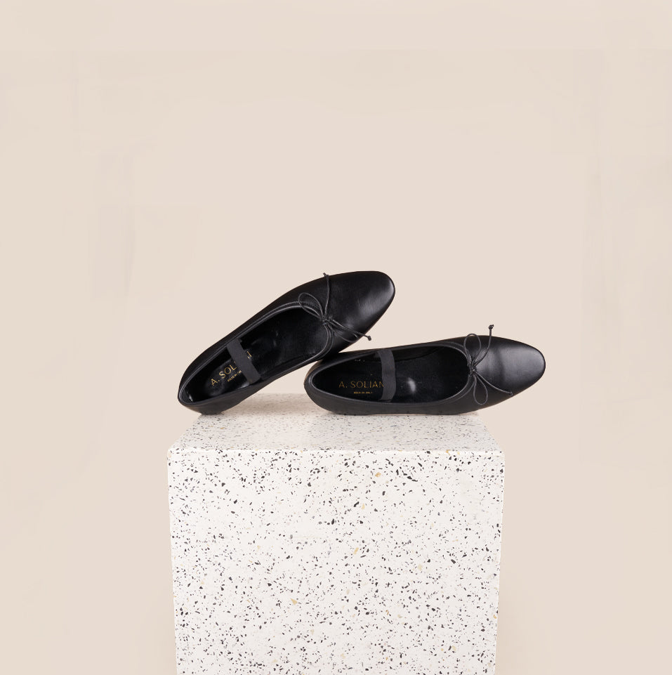 Como Strap - Black Leather