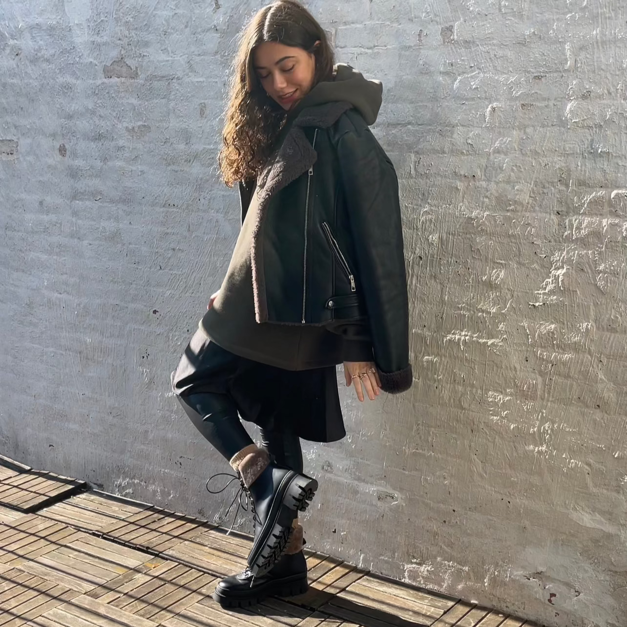 Moena - Black Leather/Shearling SAMPLE SALE - FINAL SALE