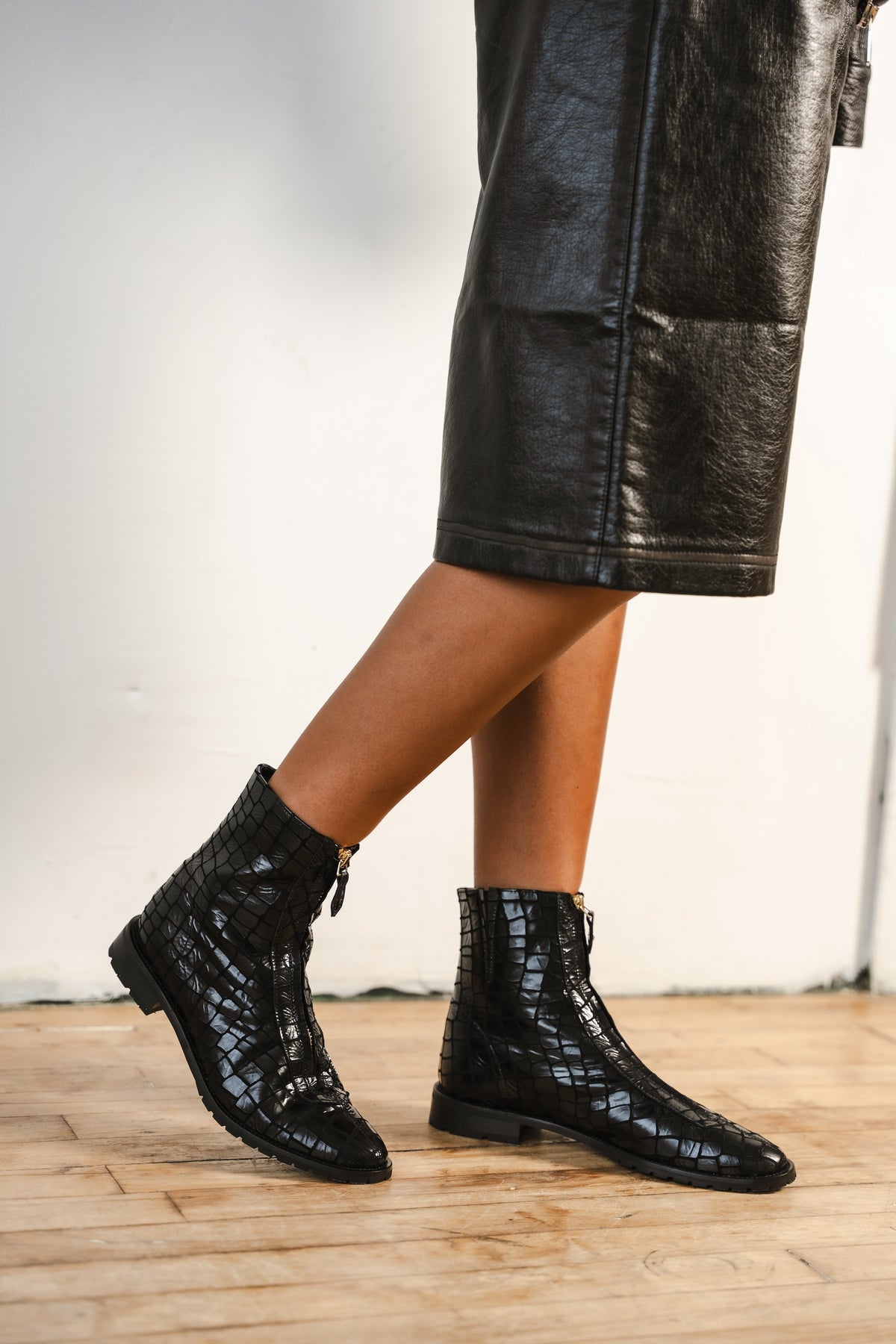 Roma Due - Black Croc