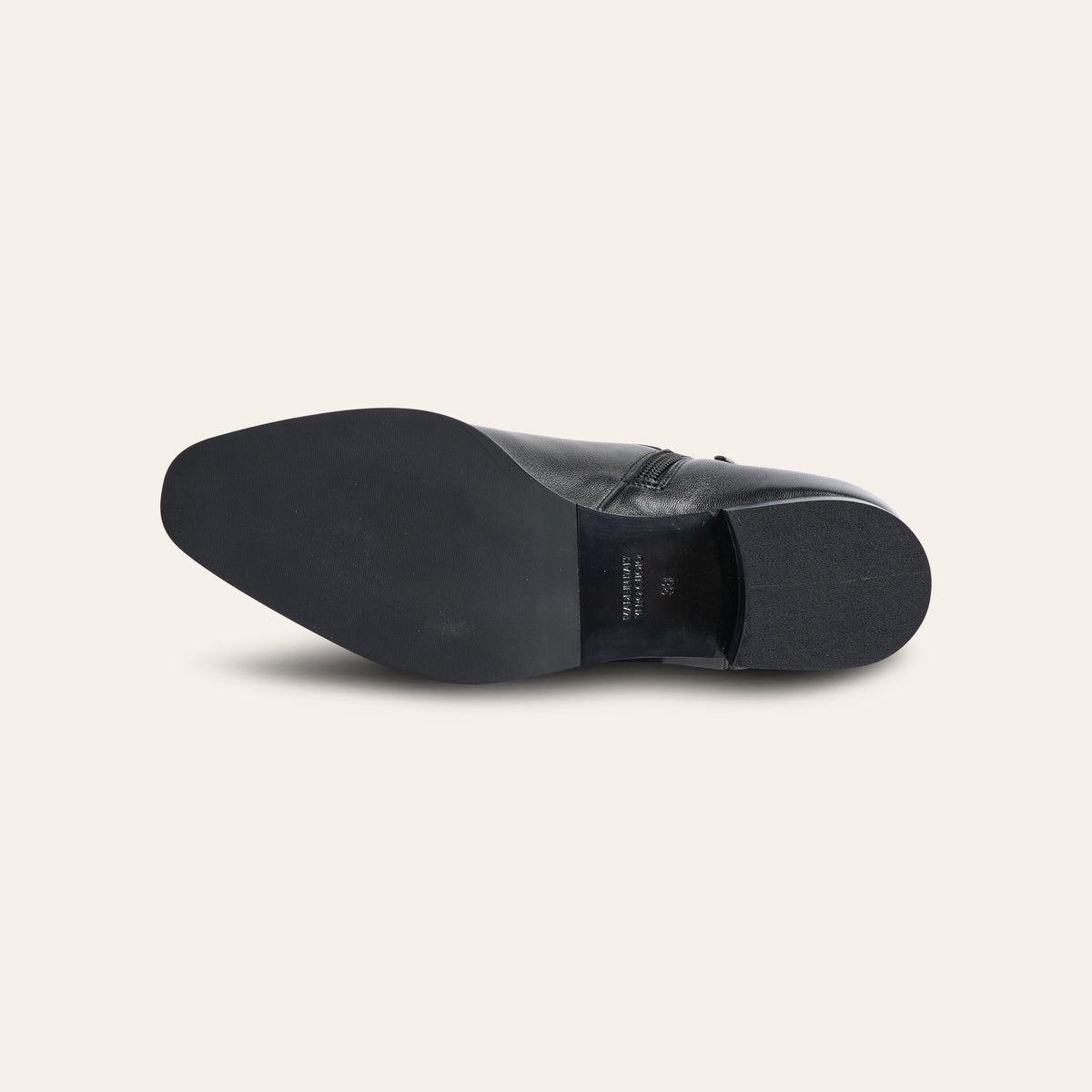 Termoli - Black Leather