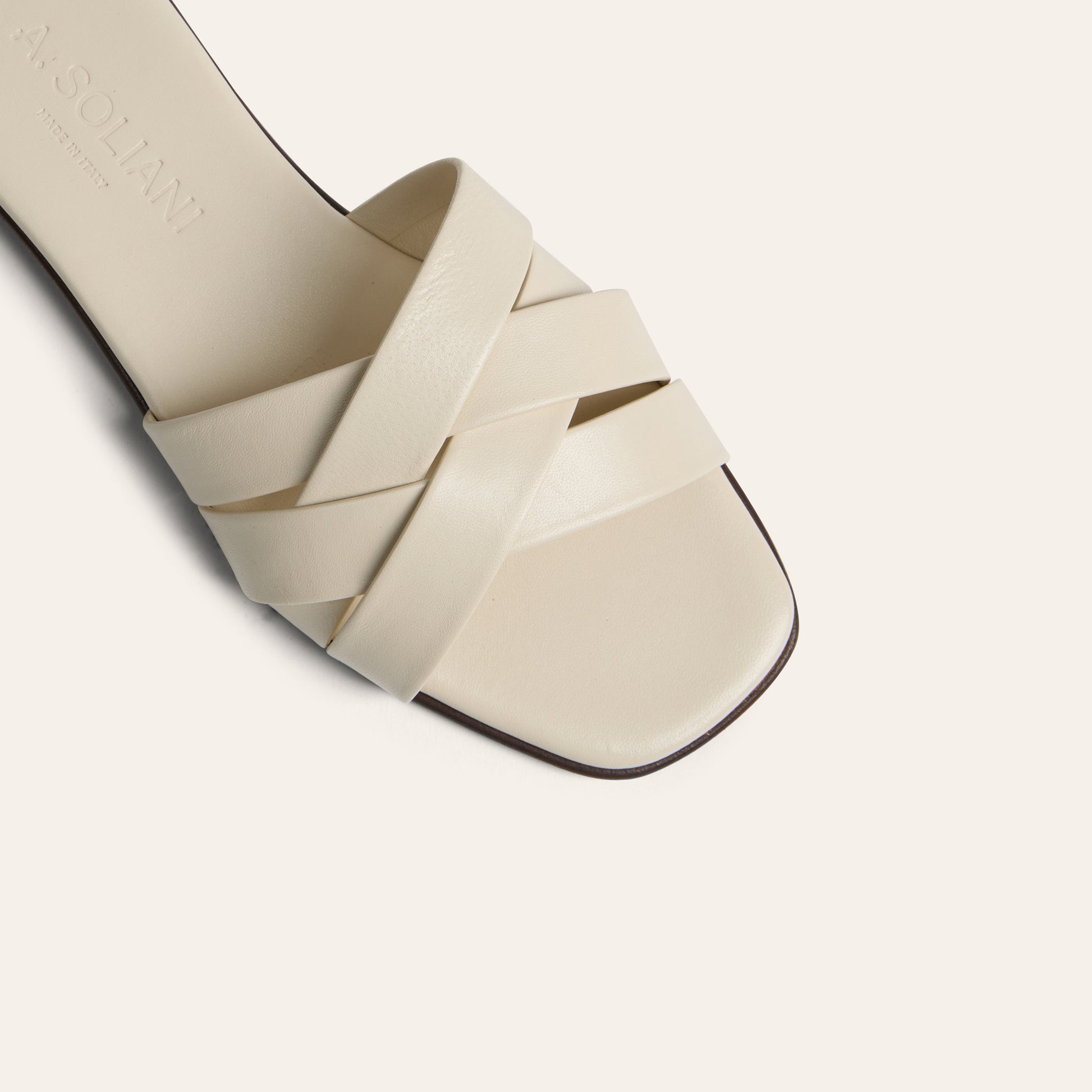 Tropea - Ivory Nappa