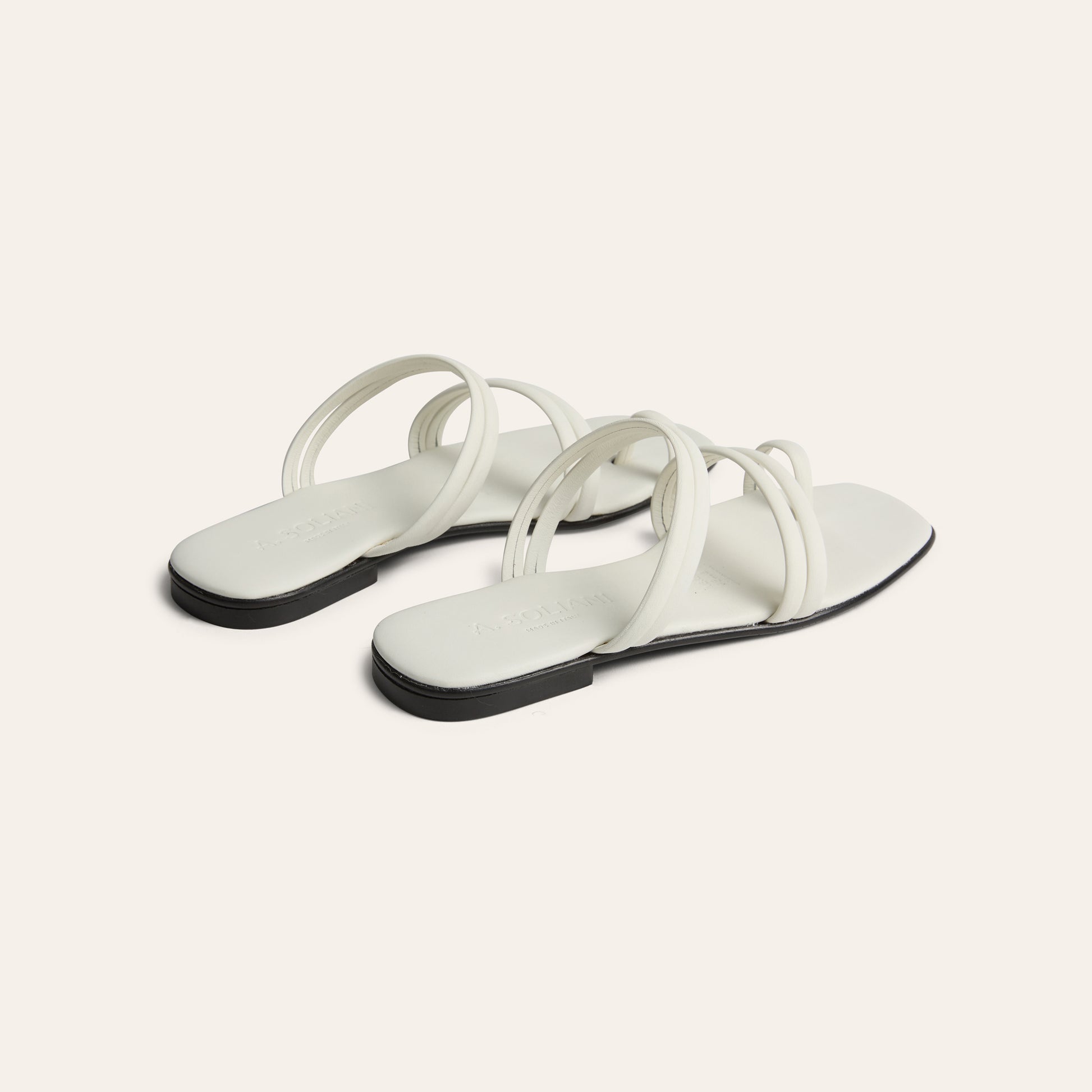 Cortina - White