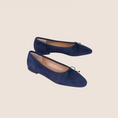 Load image into Gallery viewer, Como - Navy Blue Suede
