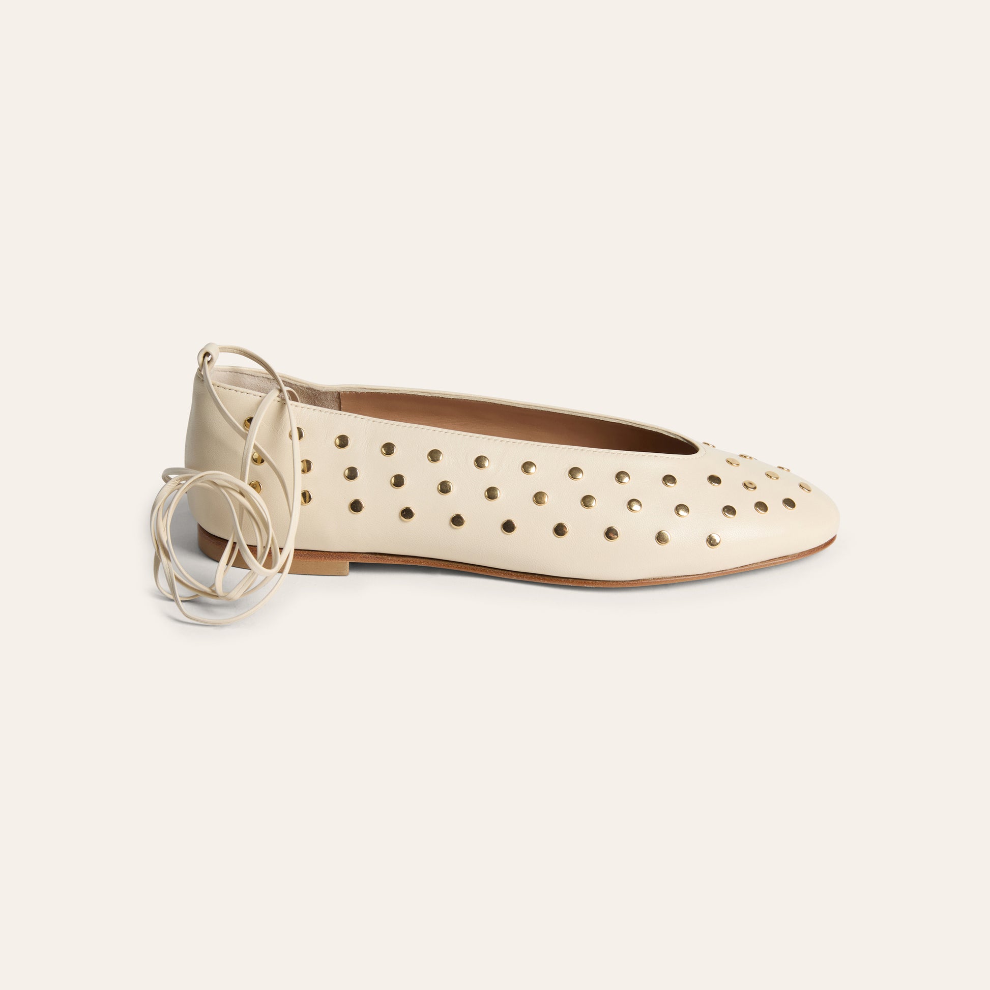 Scala Ties - Ivory Studs