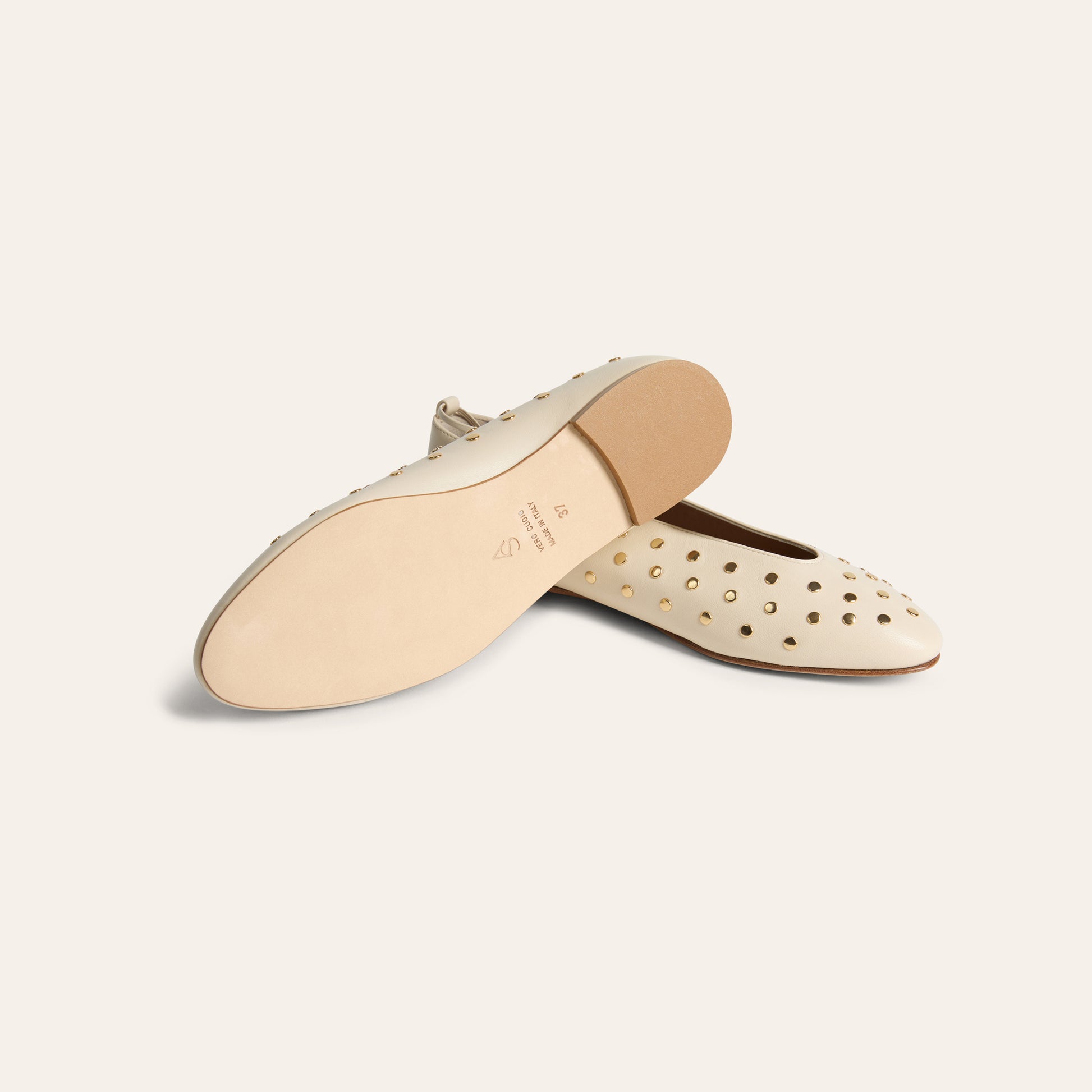 Scala Ties - Ivory Studs
