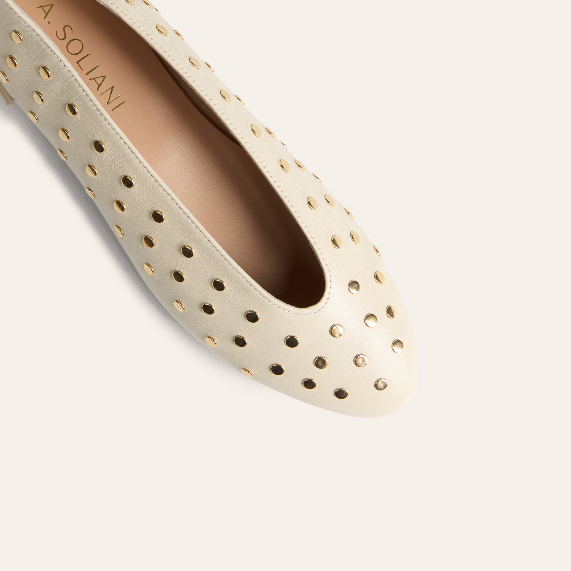 Scala Ties - Ivory Studs