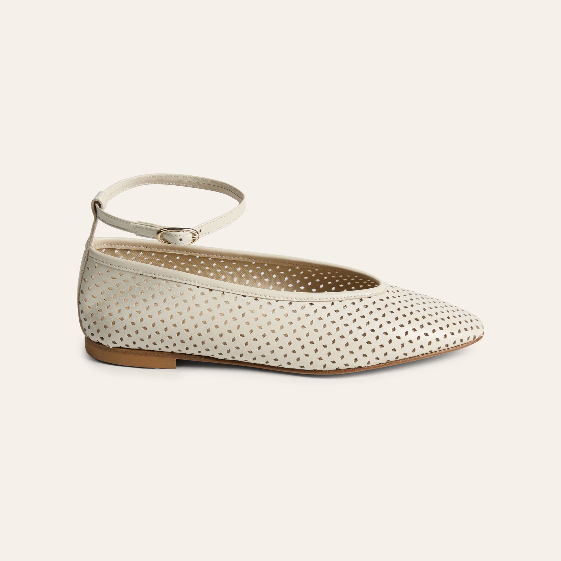 Sona - Perforated Ivory