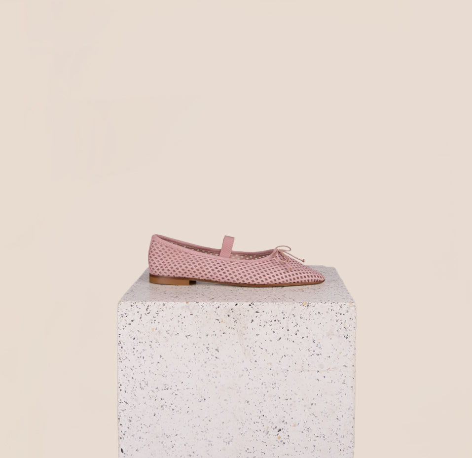 Como Strap - Perforated Peony