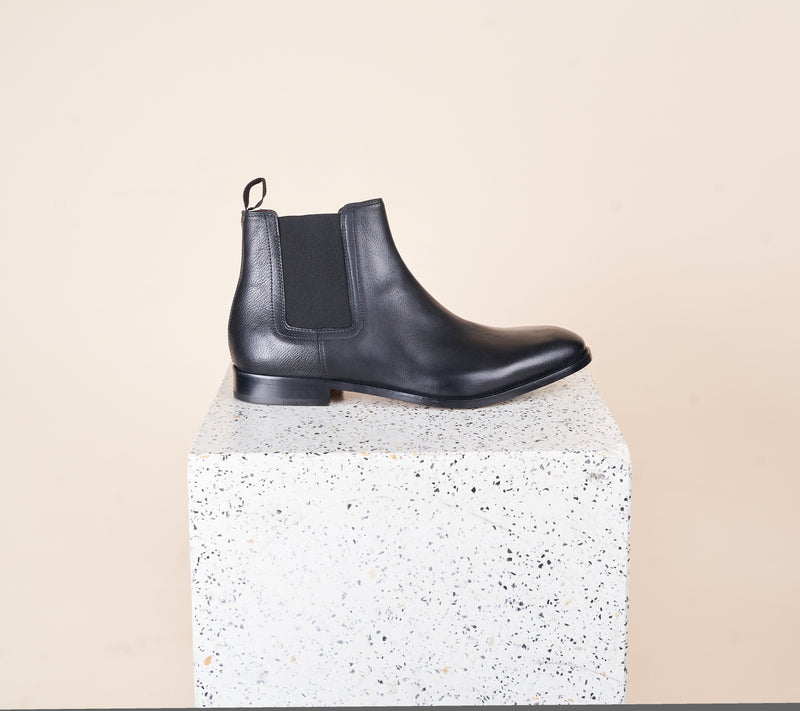 Lori - Men's Chelsea Boot Black Leather