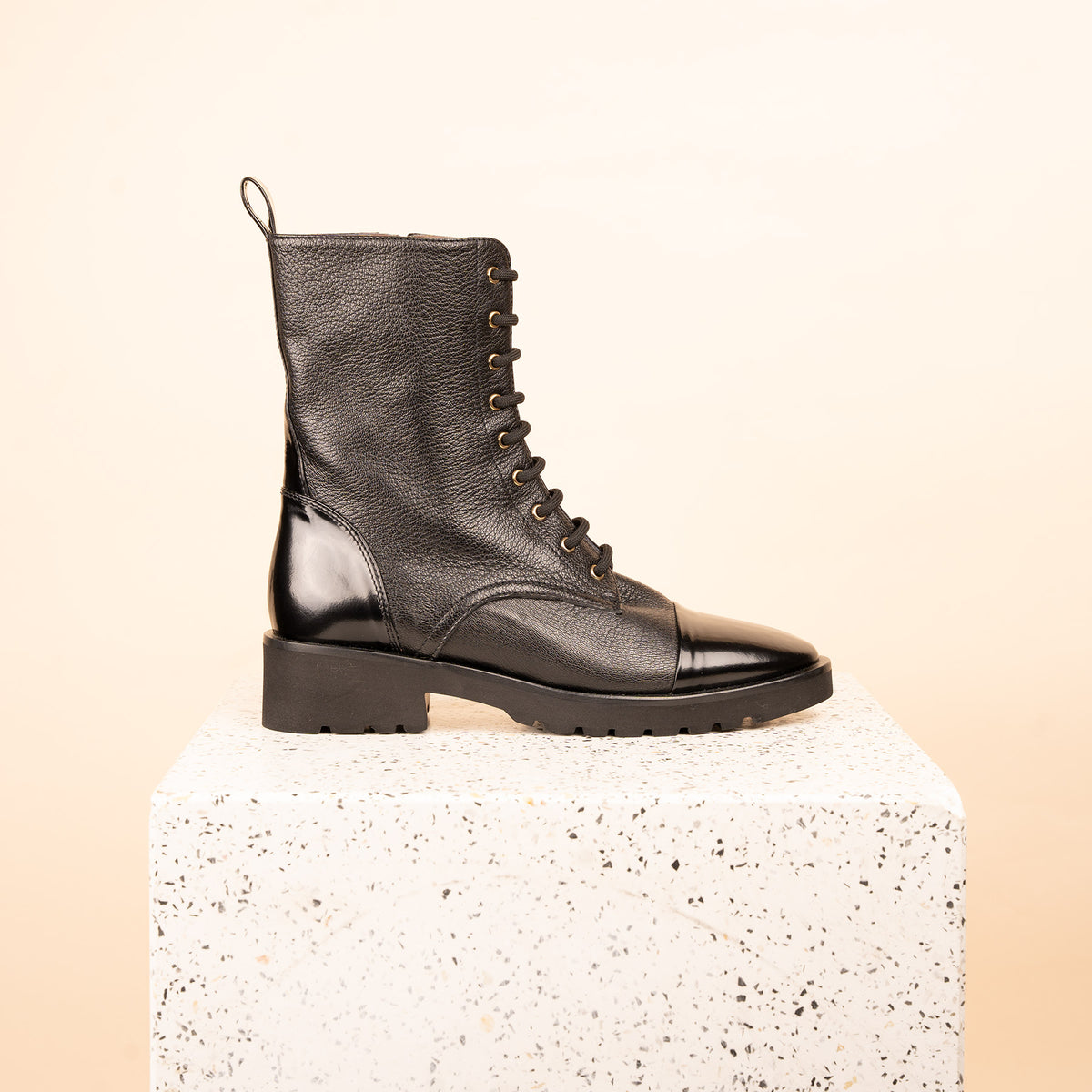 Lucca - Black Calf Leather SAMPLE SALE - FINAL SALE