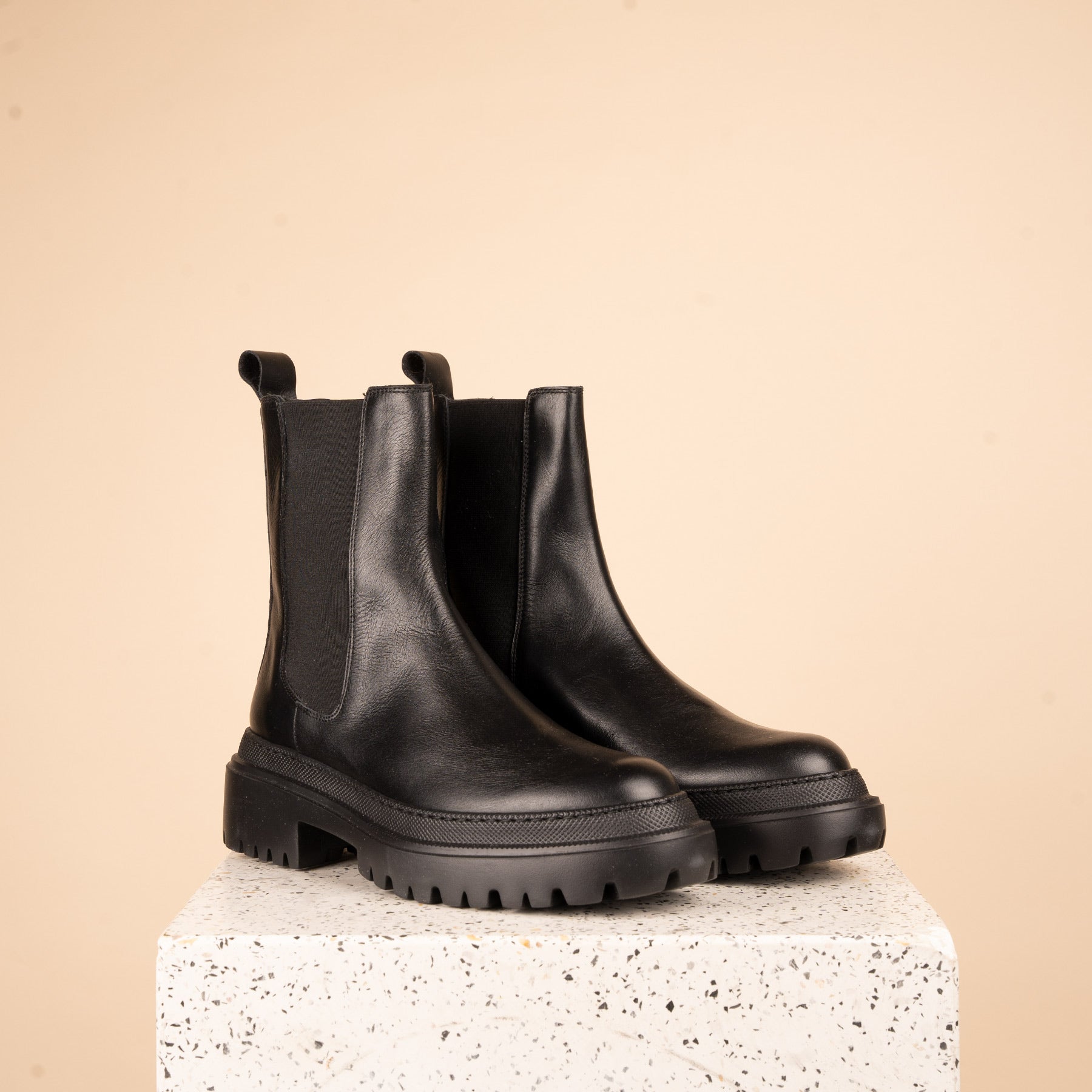 Monza - Black Calf Leather SAMPLE SALE - FINAL SALE