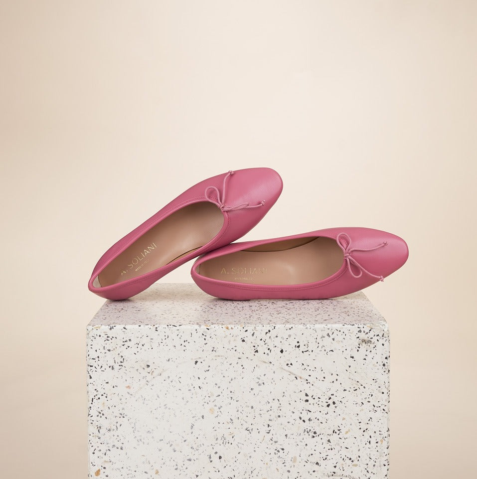 Como Italian Leather Ballet Flat In Pink